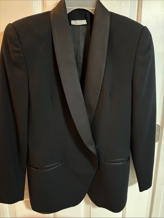 Barneys New York Jackets & Blazers - Barneys New York Black Shawl-Collar Tuxedo Blazer